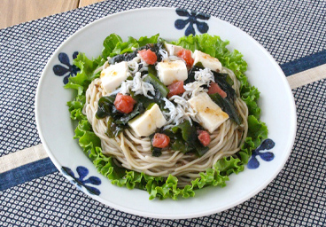 豆腐としらすのサラダそば