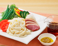 鴨と山椒オリーブ油のサラダうどん